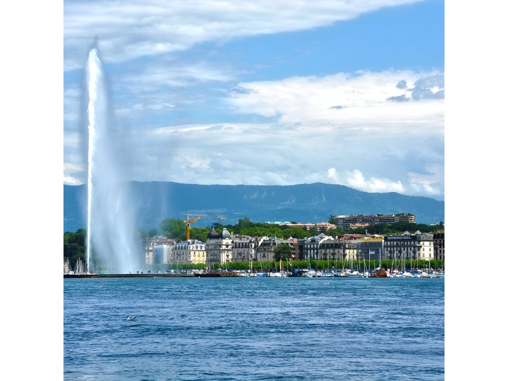 Geneva Private Walking Tour with a Professional Guide