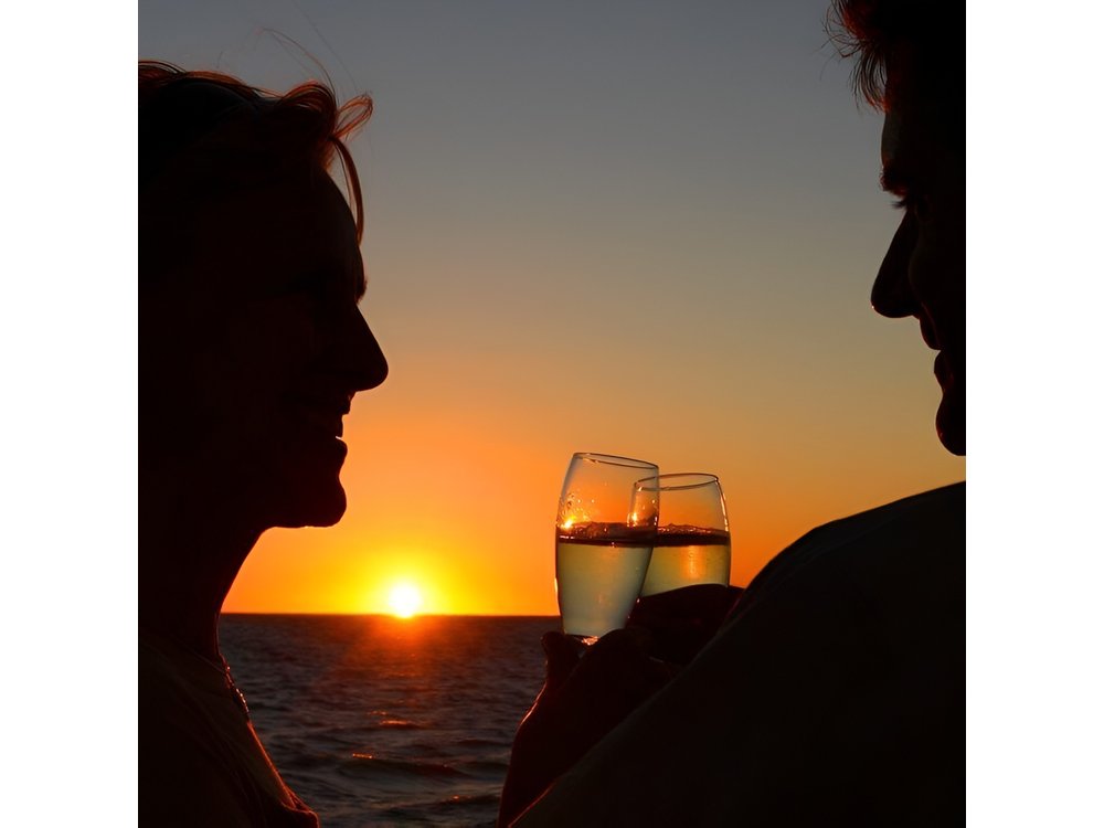 Private Sunset Yacht 2h Cruise from Albufeira Marina