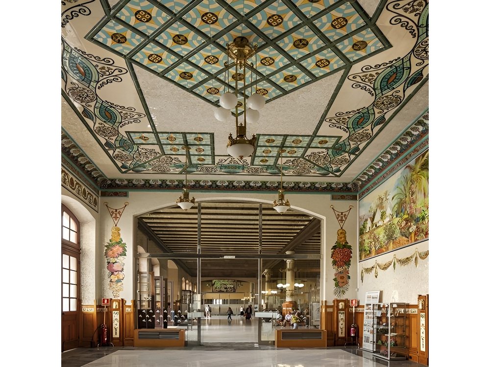 Essential Valencia: Local Culture and Gastronomy