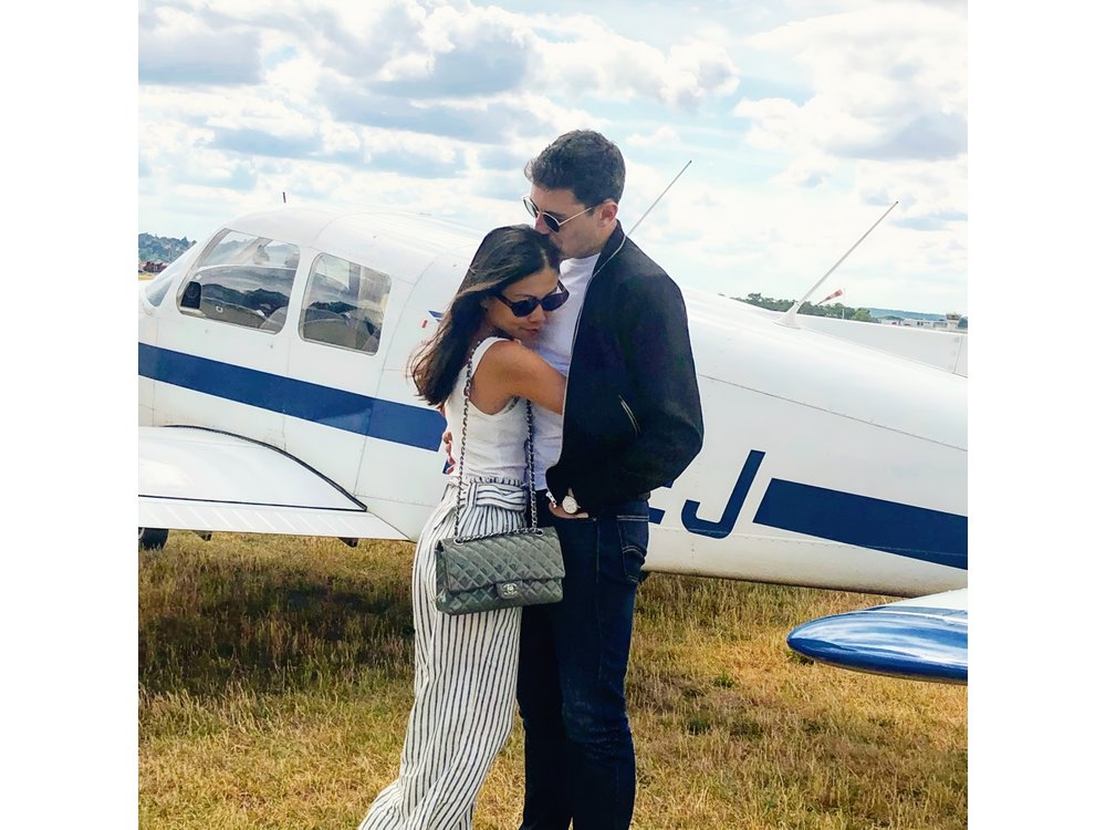Fly around Paris with a local pilot