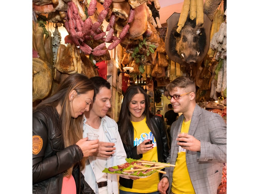 Half-Day Small Group Food and Wine Tasting Tour in Rome