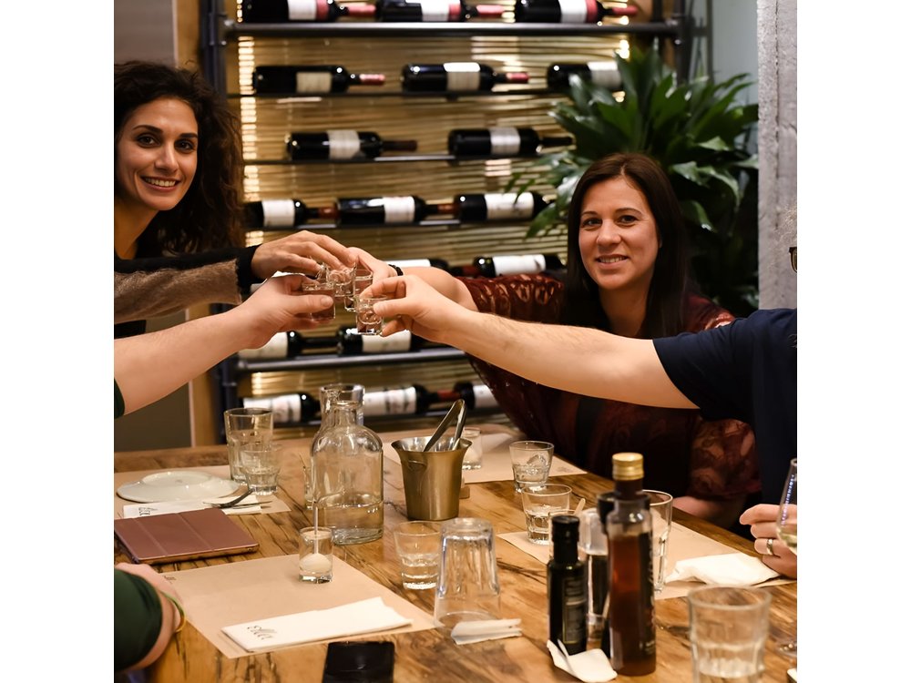 Athens After Dark: Night-Time Food Tour of the Ancient City