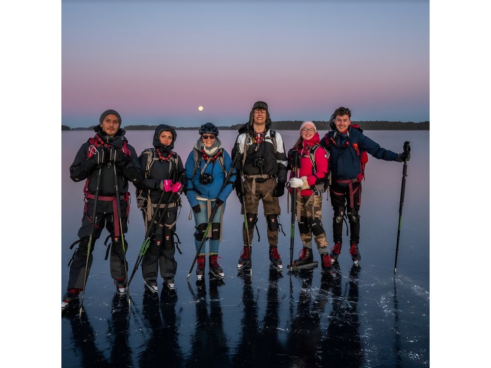 Beginner friendly Nordic Ice Skating On lakes in Stockholm
