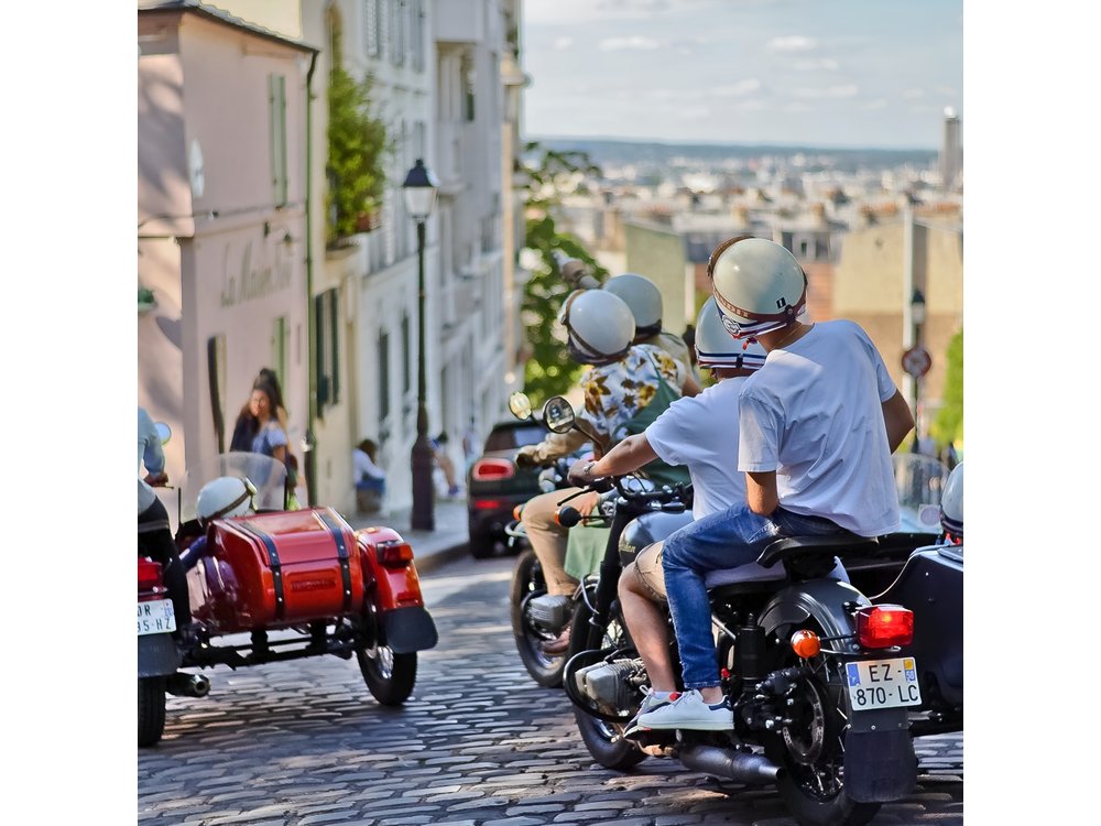 Paris Private Vintage Half Day Tour on a Sidecar Motorcycle