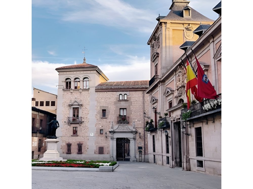 Half-Day Private Tour in Madrid with Art Historian Guide