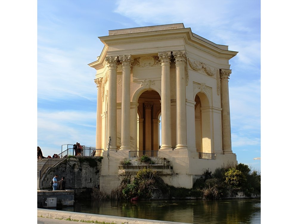 Montpellier Private Walking Tour With A Professional Guide