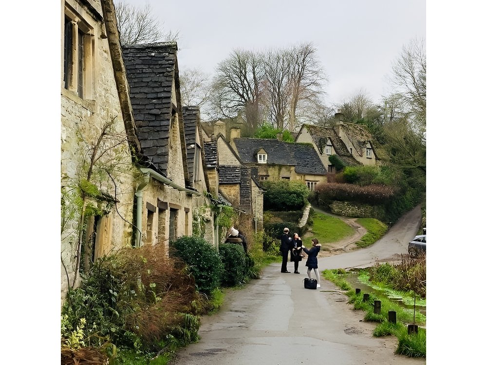 Small-Group Cotswolds Tour (From London)