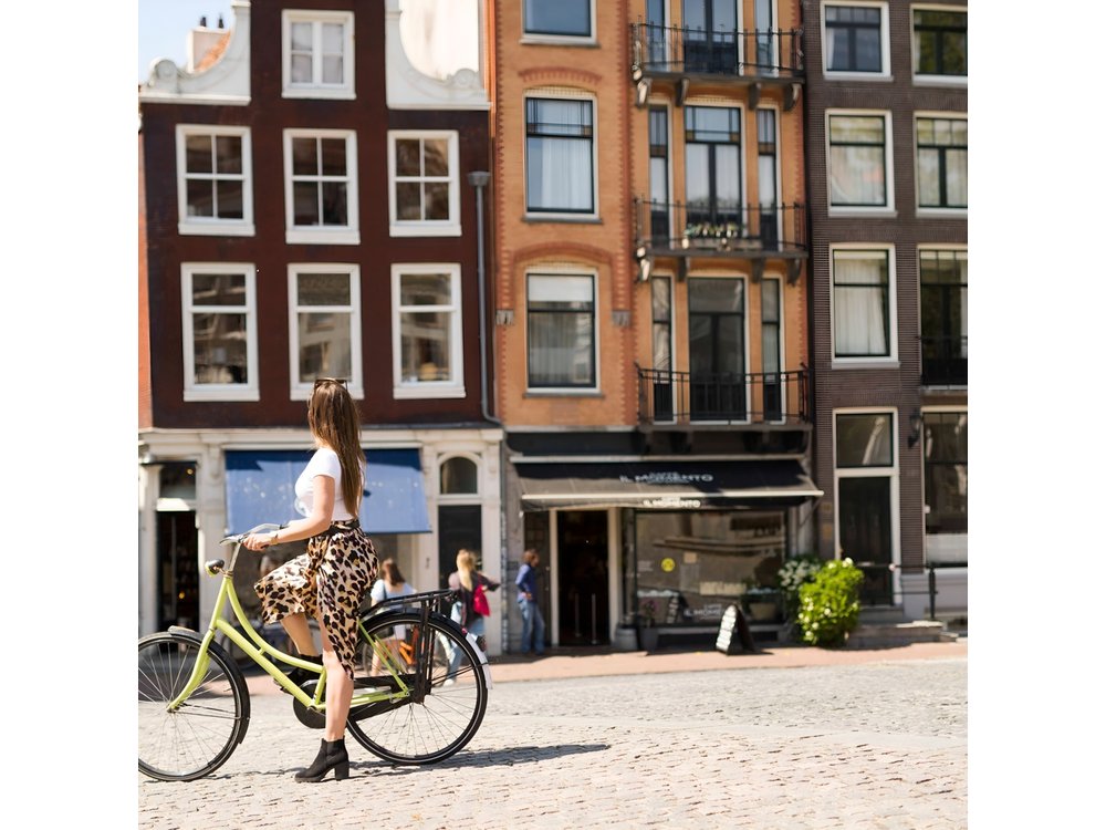 Anne Frank Private Bike Tour in Amsterdam