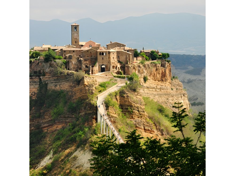 Enchanting Orvieto and Civita the "Dying City" Day Trip from Rome