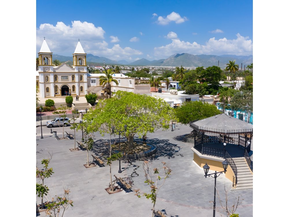 Private Day Trip to San José & Cabo San Lucas