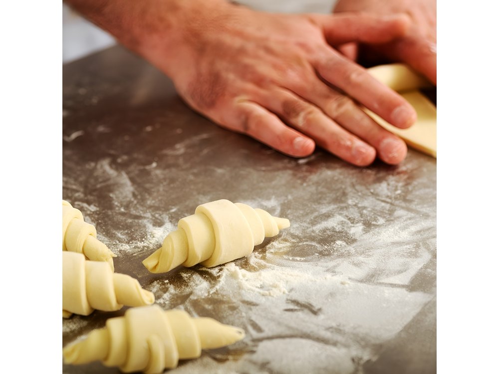 Paris Croissant Small-Group Baking Class with a Chef