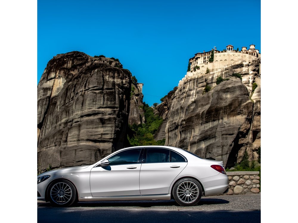 Meteora daytrip private tour for groups from Athens