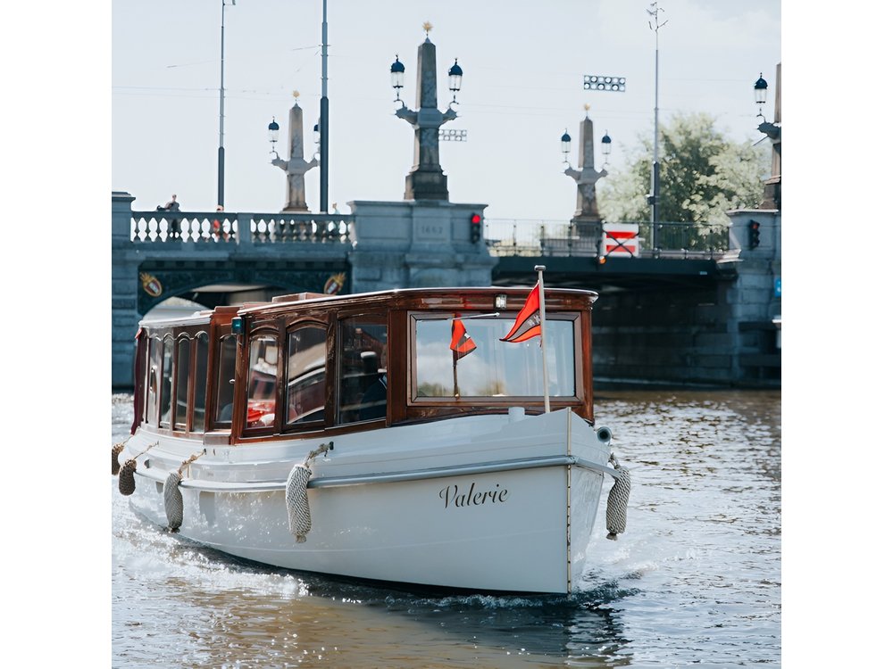 Private Canal Cruise in Amsterdam