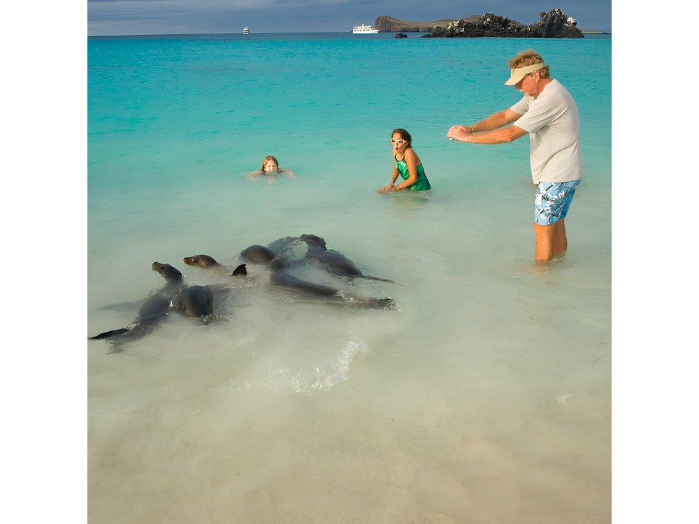 Galapagos- Santa Cruz Explorer 4 days