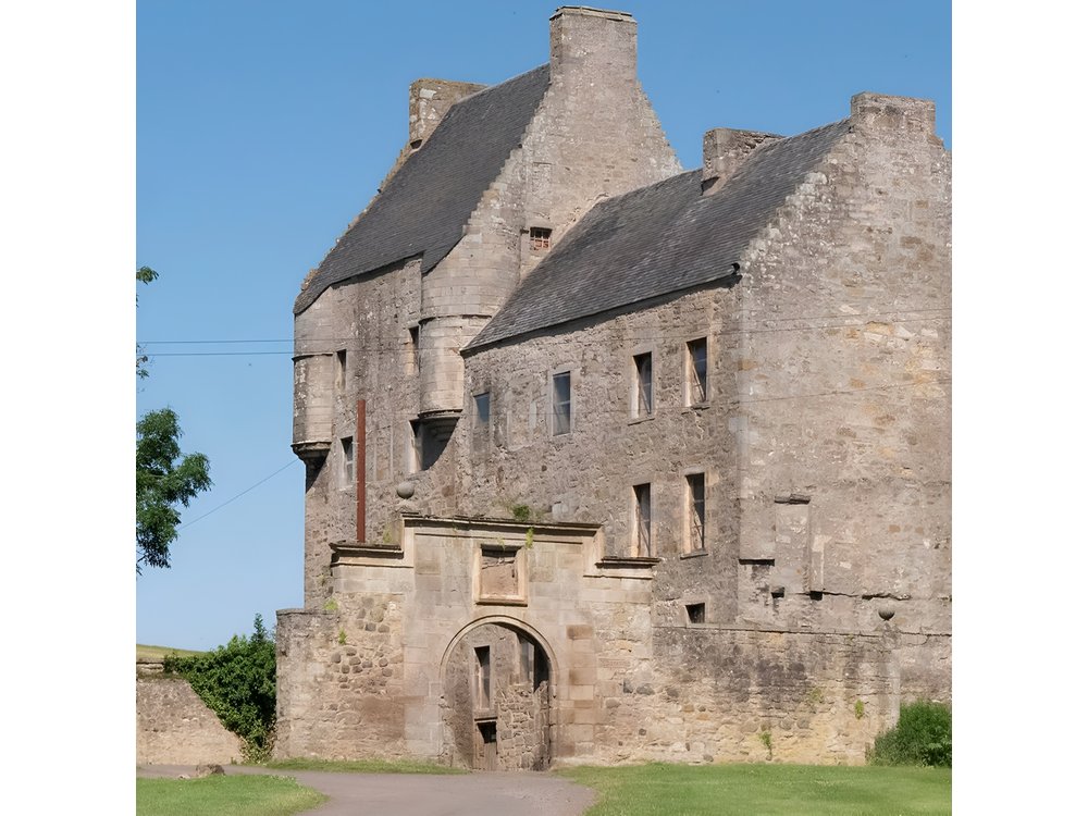 Jamie Fraser Outlander tour to Lallybroch tours Edinburgh