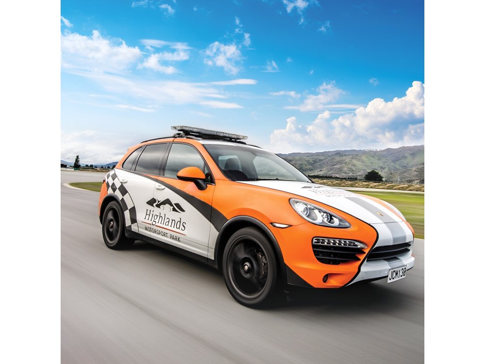 Highlands Taxi - Highlands Motorsport and Tourism Park