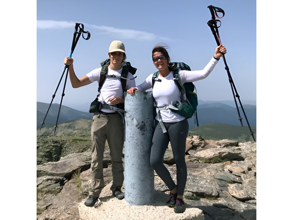 Hiking in Madrid National Park with Transport