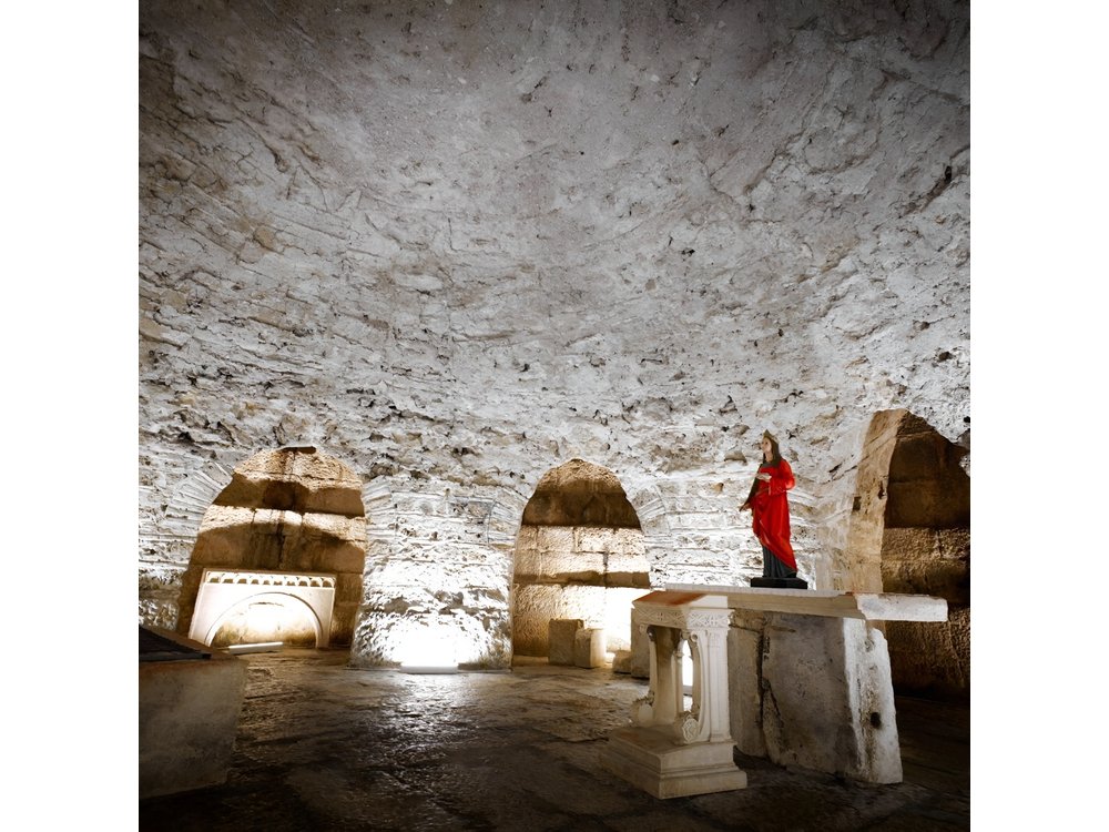 Walk through Split with an archeologist