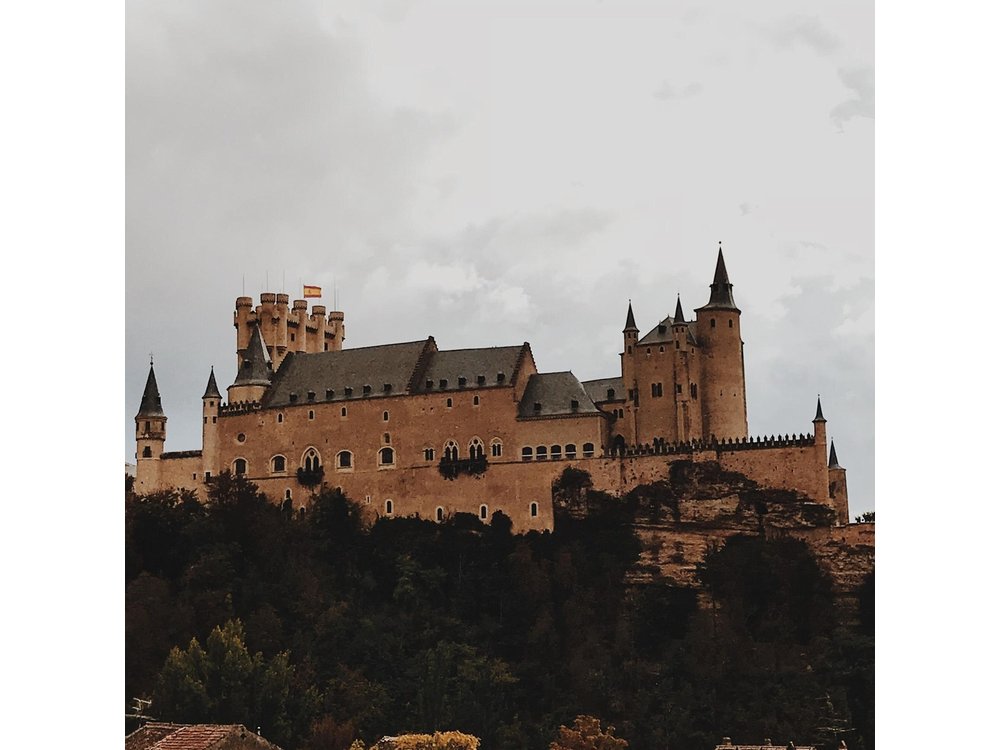 Private Tour to Avila and Segovia from Madrid with Pick up
