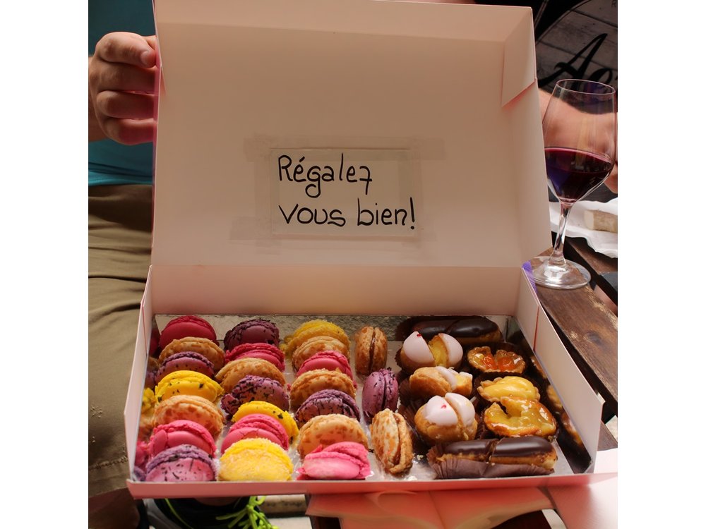 Small Group Tour - Paris Sweet Tooth Stroll