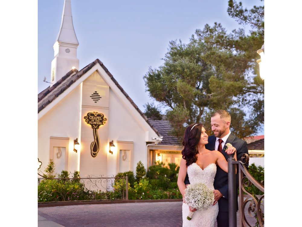 Las Vegas Vow Renewal Package