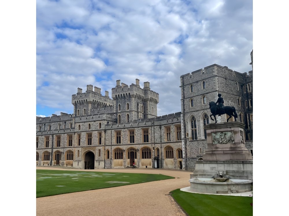 Private Day Tour to Bath and Windsor Castle