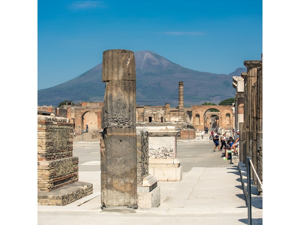 Skip-the-Line Pompeii Guided Tour from Sorrento