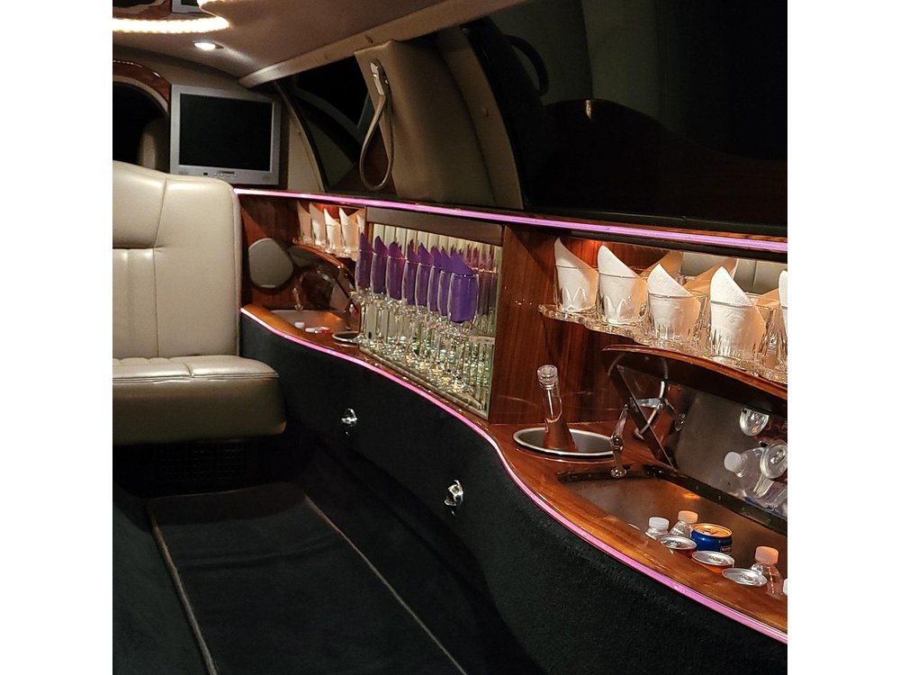 6-Hour Private Limousine Tour to Napa and Sonoma Valley Wineries