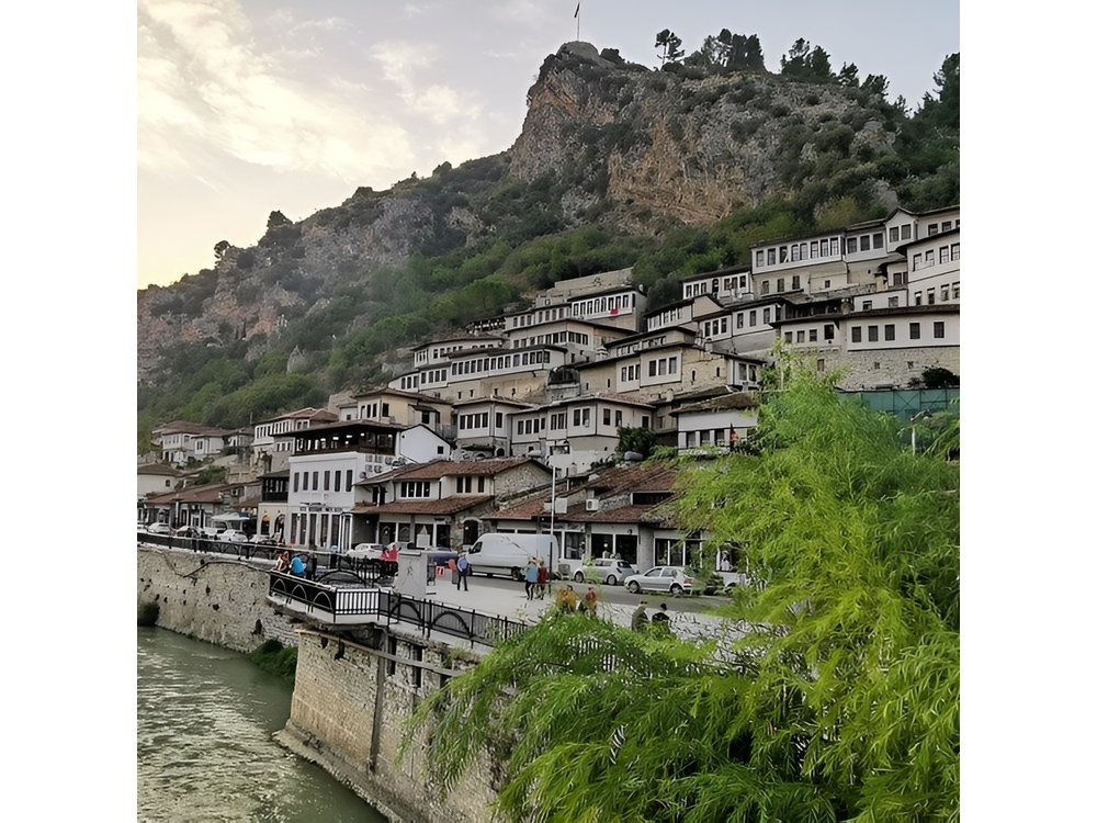 Berat: UNESCO City Day Tour from Tirana