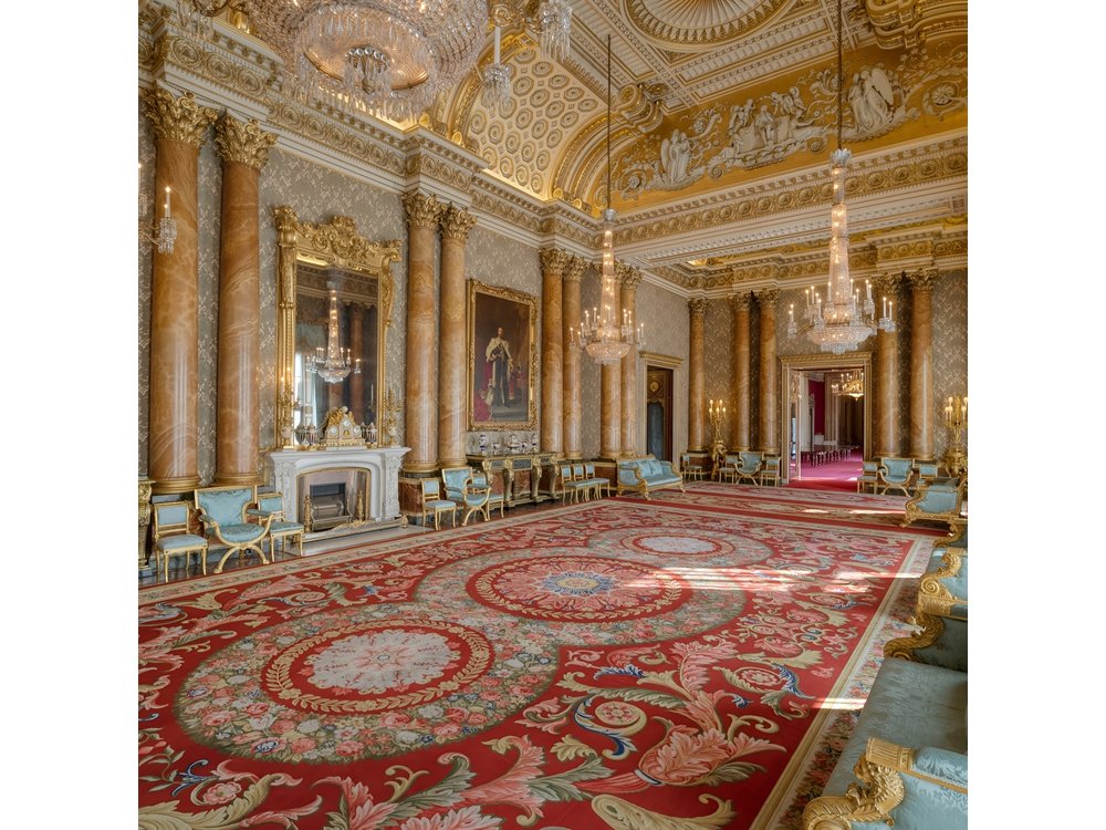 Buckingham Palace and Windsor Castle Escorted Tour from London