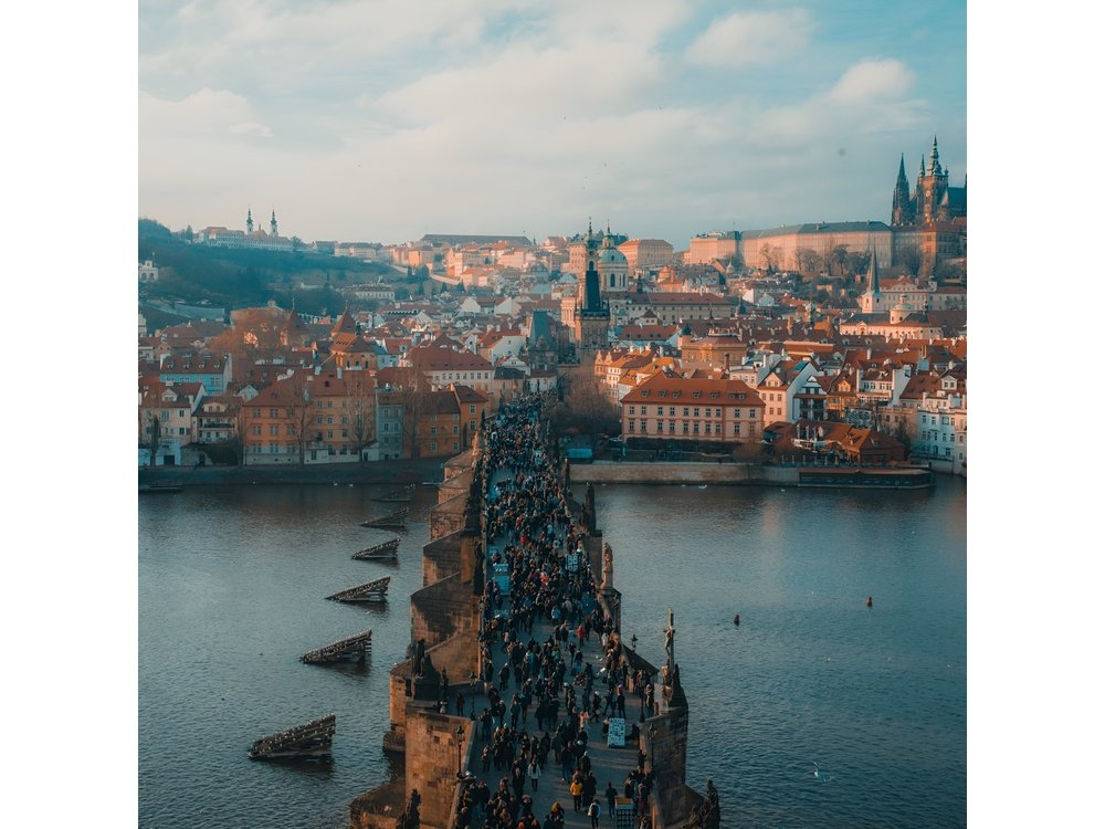 VIP Tour: Professional photos - You and Prague Best Monuments