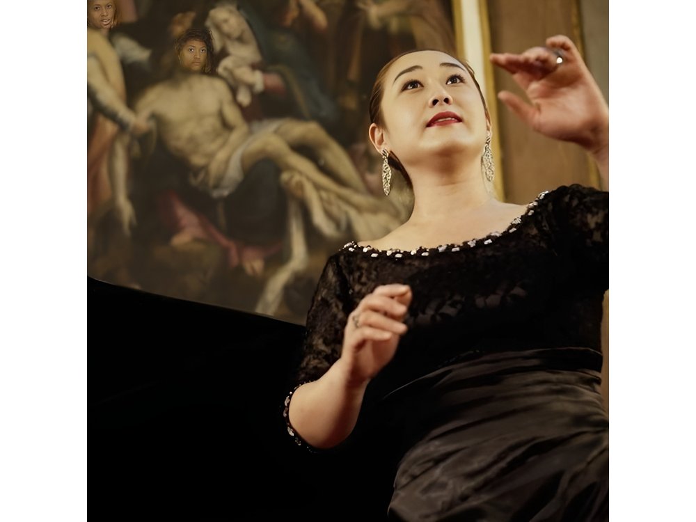 Pizza Dinner and Italian Opera Arias Concert in Florence