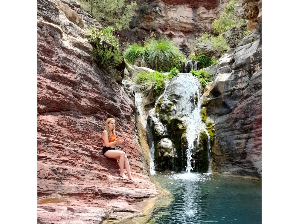 Visit the Deepest Natural Pool in Valencia - el Pozo Negro