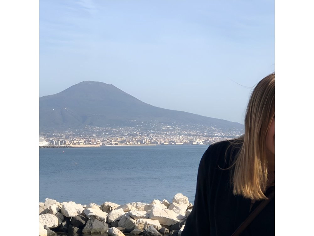 Private Guided Tour Visit Marvelous Naples as if you were a Neapolitan