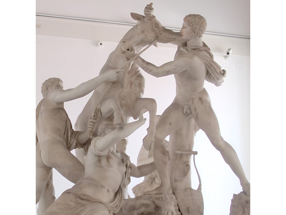 Archaeological Museum of Naples Small Group Tour with an Archaeologist