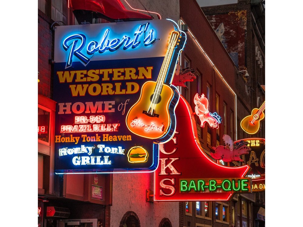 Nashville Bordellos, Burlesque, and Blood Night-Time Walking Tour