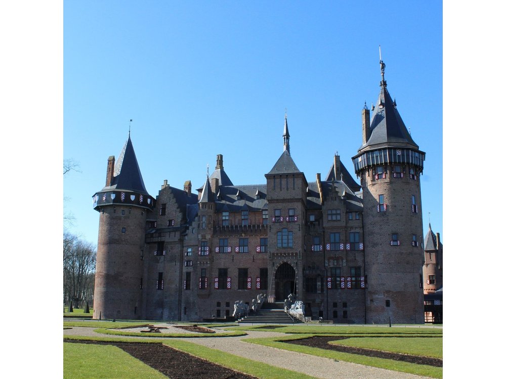 Castle De Haar Small-Group Tour from Amsterdam