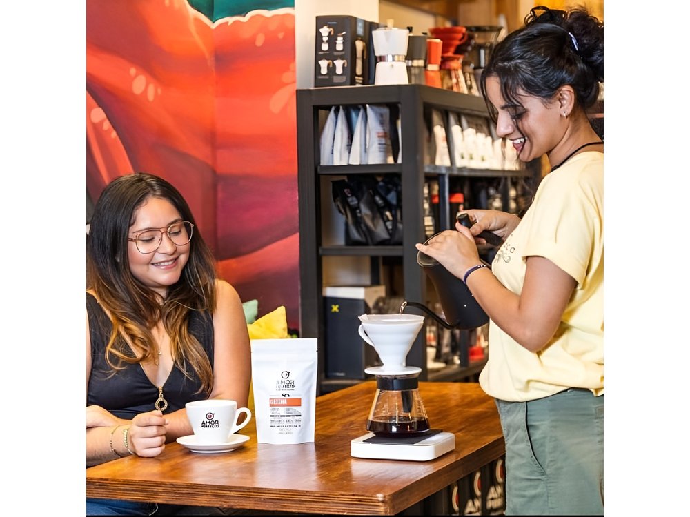 Food and Drinks Hopping Tour in Panama City