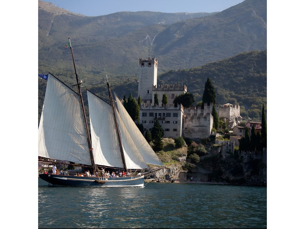 Malcesine: Panoramic Cruise