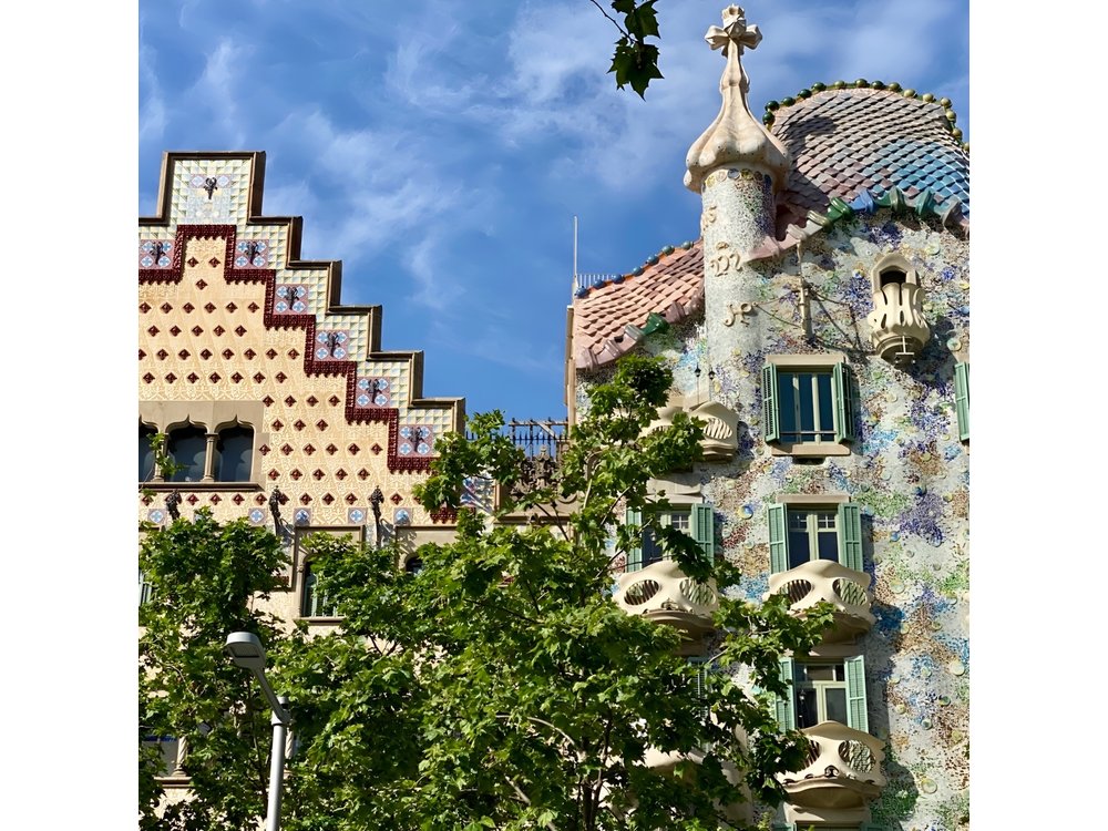Gaudí and Barcelona Legends Walking Tour