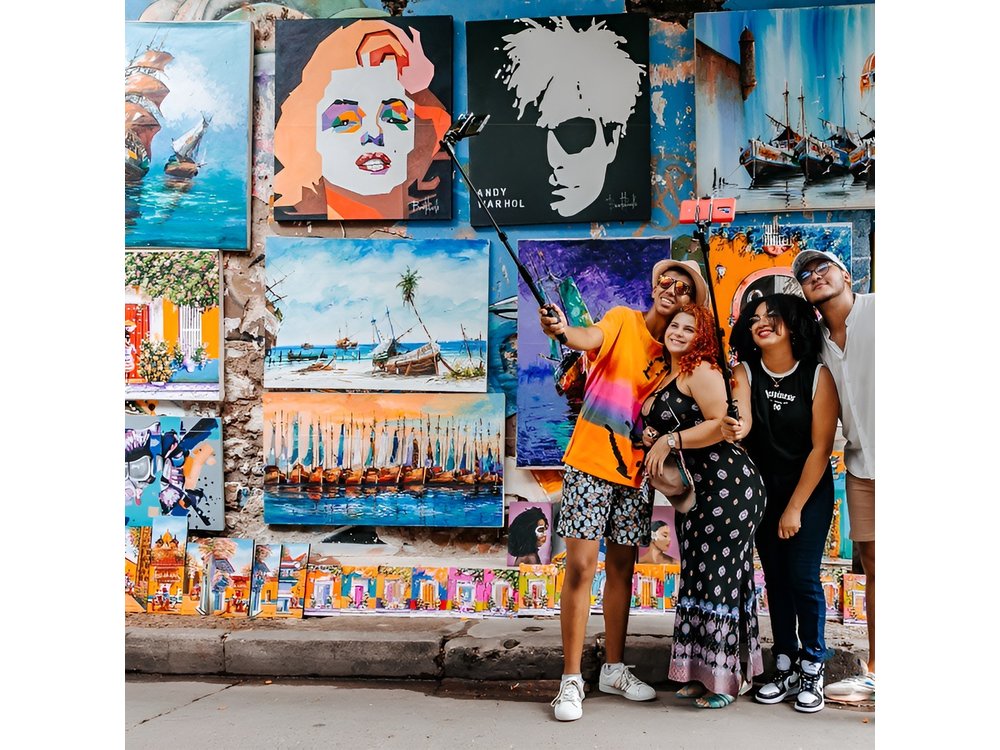 Cartagena: Getsemani Artistic District Selfie Tour!