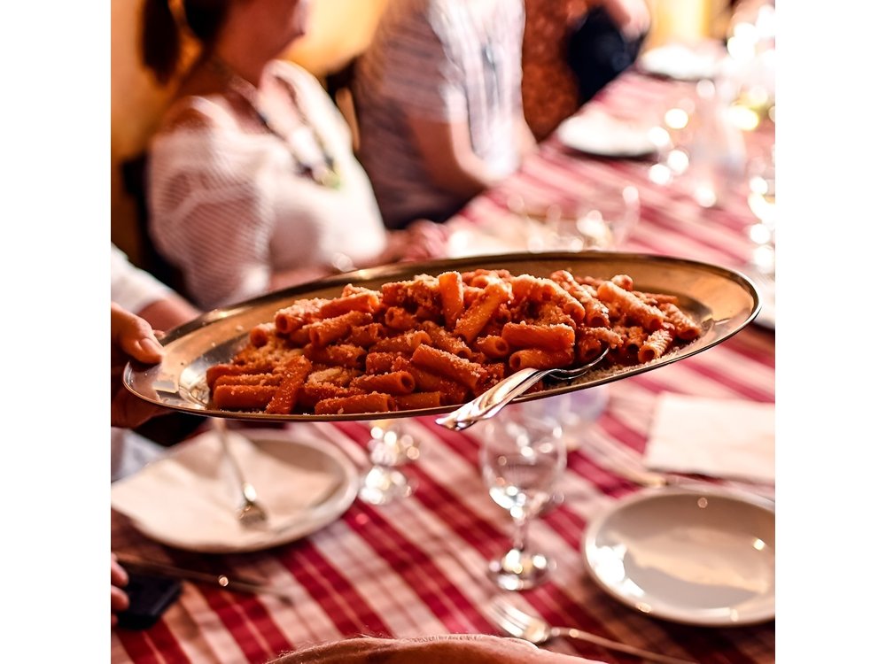 Private Rome Food Tour in Campo dei Fiori with 8+Tastings