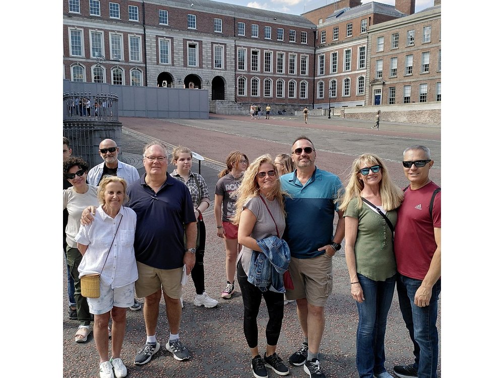 Complete tour of Dublin in Italian