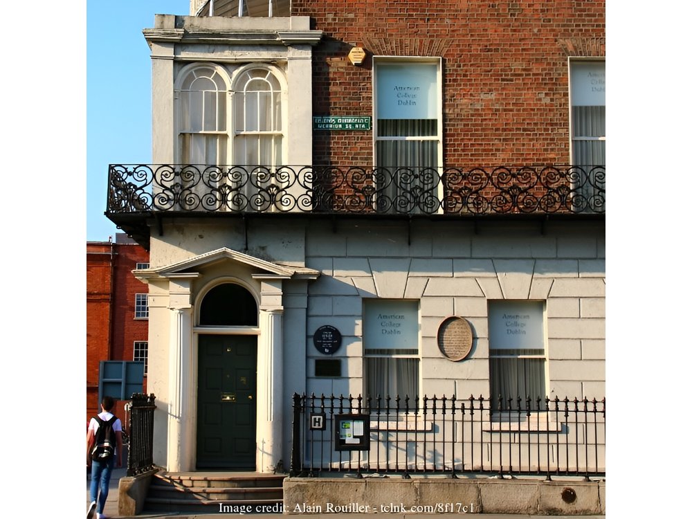 Dublin Off-The-Beaten-Path Private Literary Walking Tour