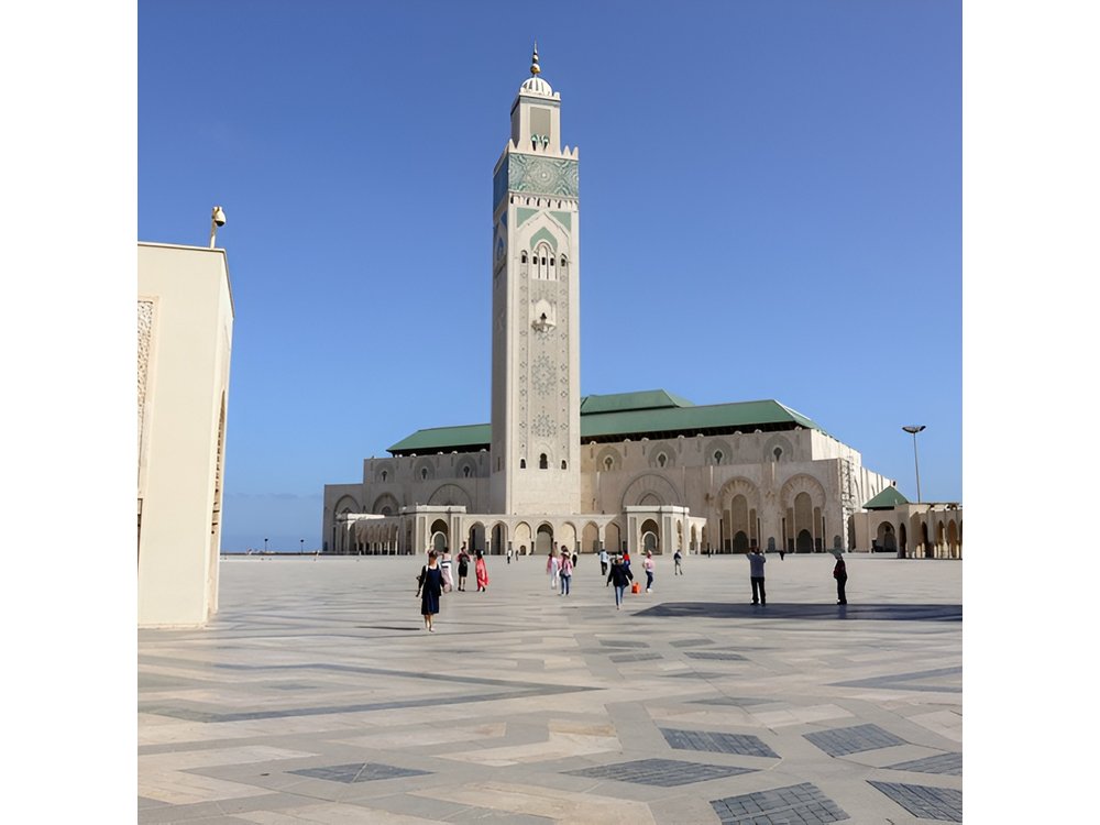Casablanca’s Soul: Private Tour of Hassan II Mosque & More