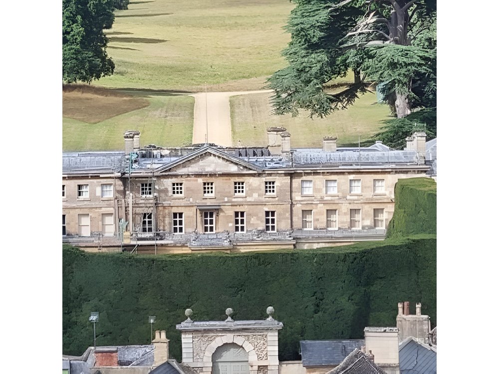 Cirencester’s Tall Tales and Hidden History: A Self-Guided Audio Tour