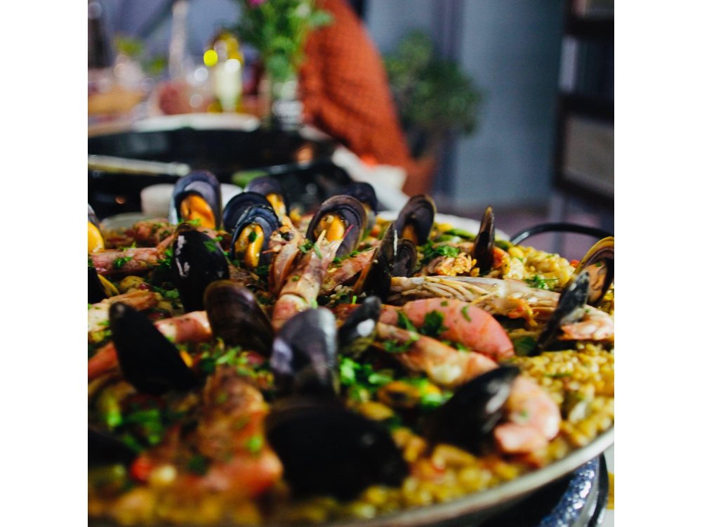 Catalan Paella Cooking Class with Small Group in Barcelona