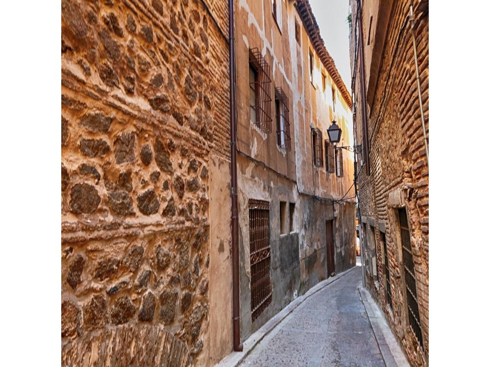 Toledo Scavenger Hunt & Highlights Self-Guided Walking Tour