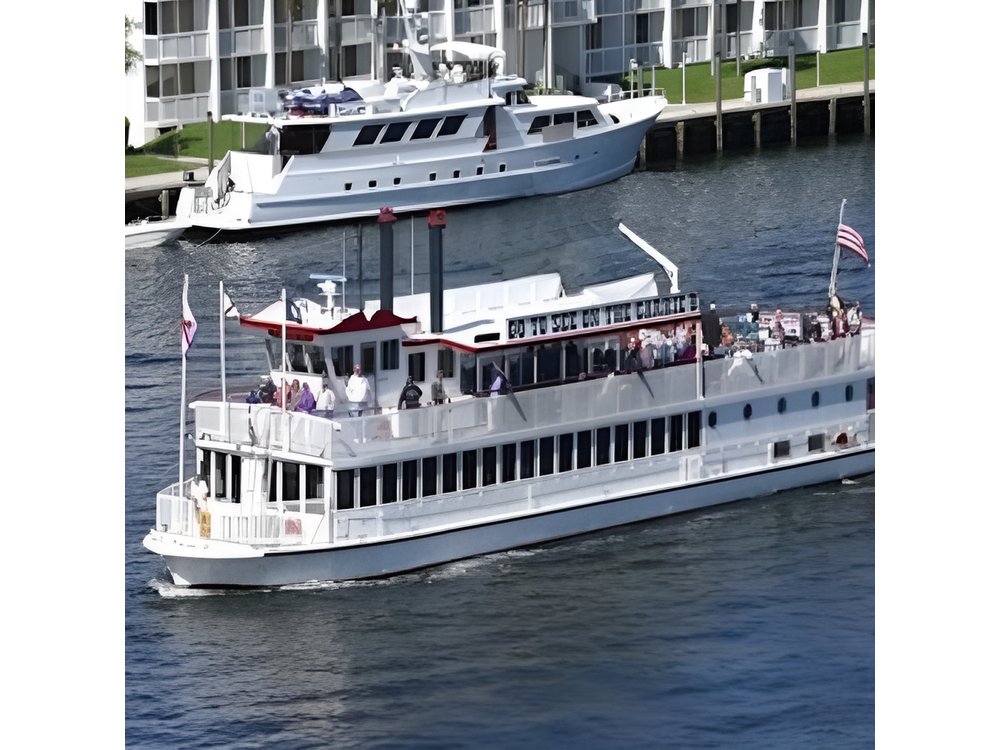Best of Fort Lauderdale Small Group Tour with Intercoastal Cruise