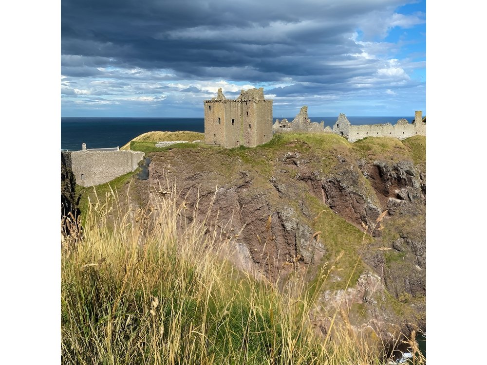 Private Balmoral Glamis Dunnottar Castles Tour from Aberdeen